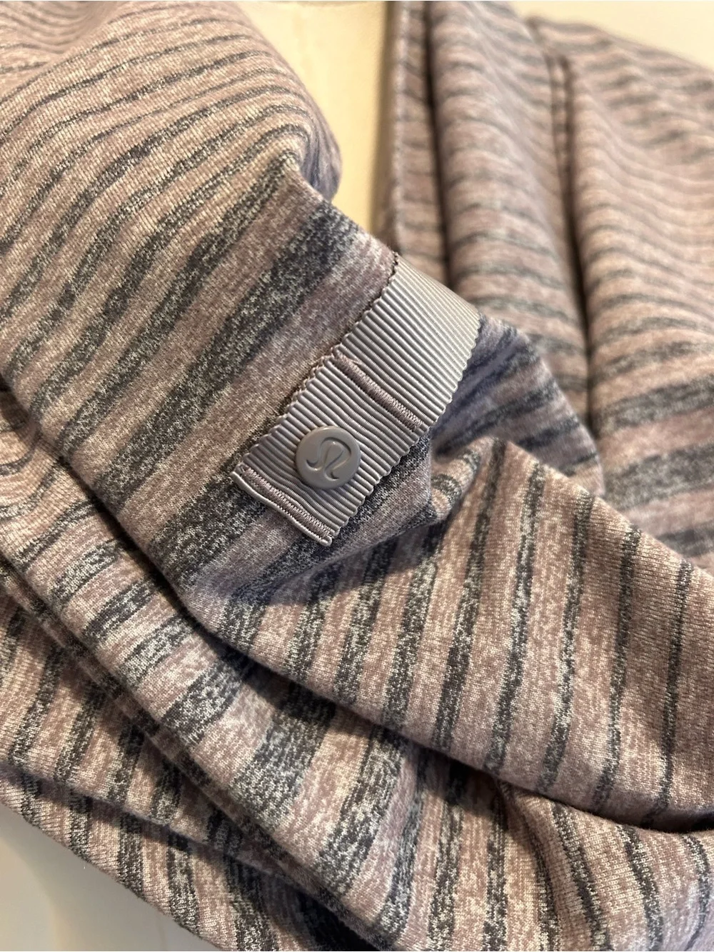 LuLuLemon Vinyasa scarf